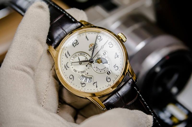 ساعت مچی مردانه اورینت کلاسیک مدل RA-AK0002S00C یک کلاسیک تمام عیار ژاپنی