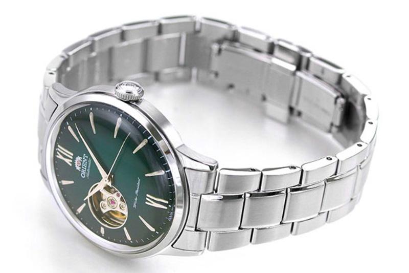 طیف رنگی ساعت مردانه‌ی کلاسیک اورینت Orient مدل RA-AG0026E00C چگونه است؟